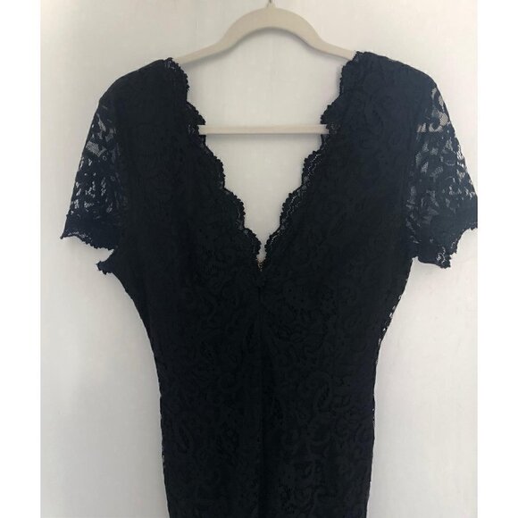 NWOT TOBI Lace V-neck Mini Dress - Picture 5 of 6